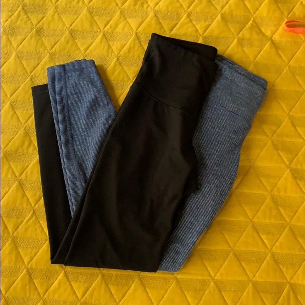 2 pairs of Old Navy Active Leggings